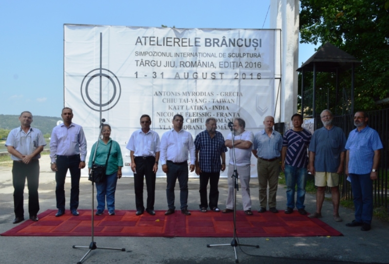 DESCOPERIREA PLASTICĂ DIN ANDEZIT